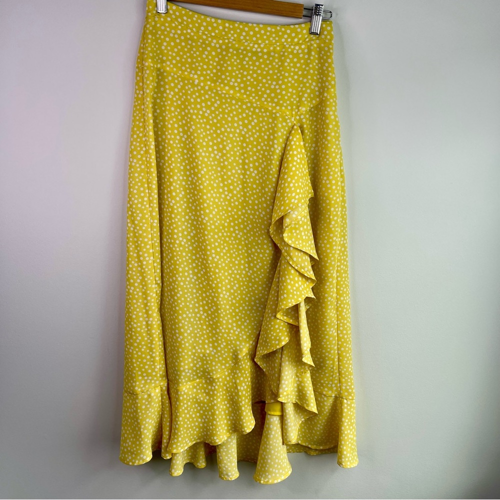 Lulu's Yellow Trumpet Maxi Skirt with Ruffled High-Low Design Size M
